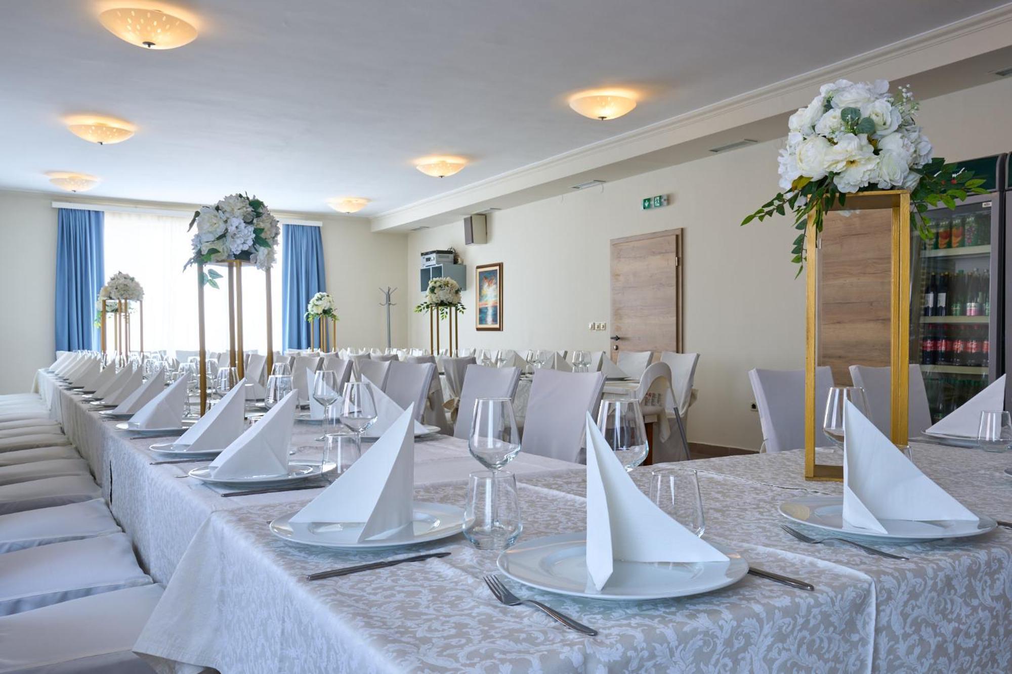 ווליקה גוריצה Hotel Phoenix מראה חיצוני תמונה