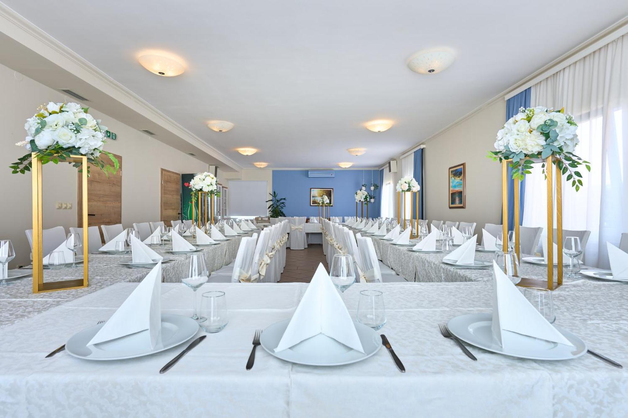 ווליקה גוריצה Hotel Phoenix מראה חיצוני תמונה