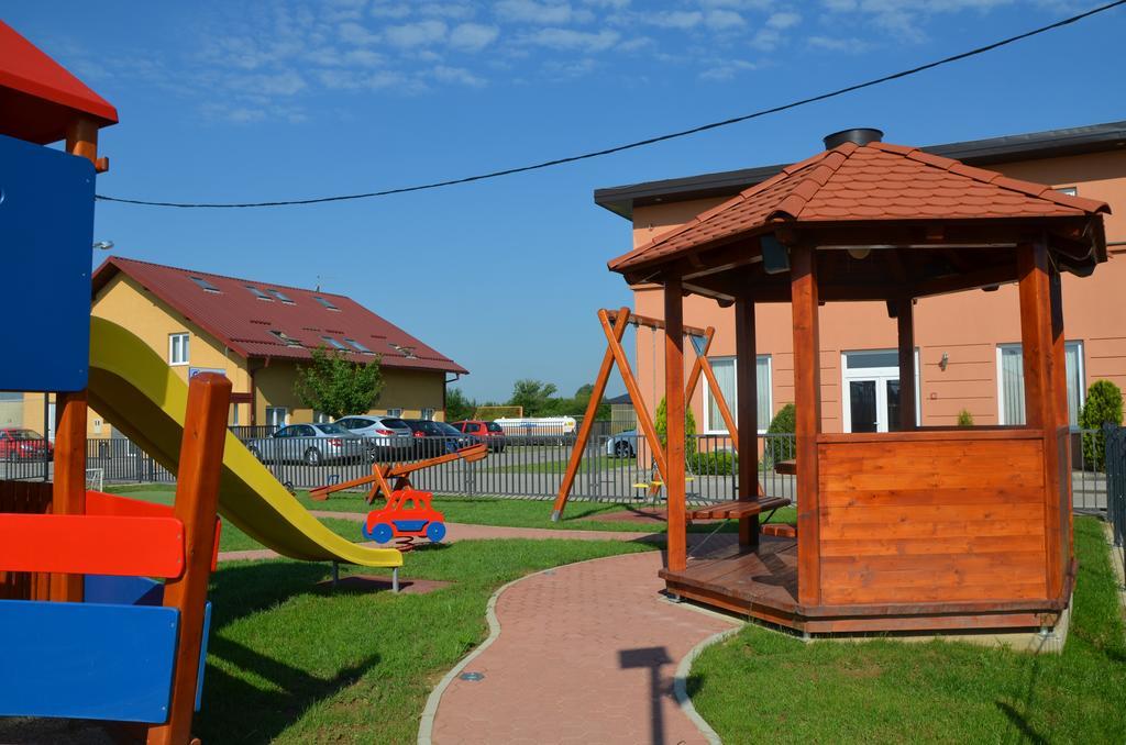 ווליקה גוריצה Hotel Phoenix מראה חיצוני תמונה